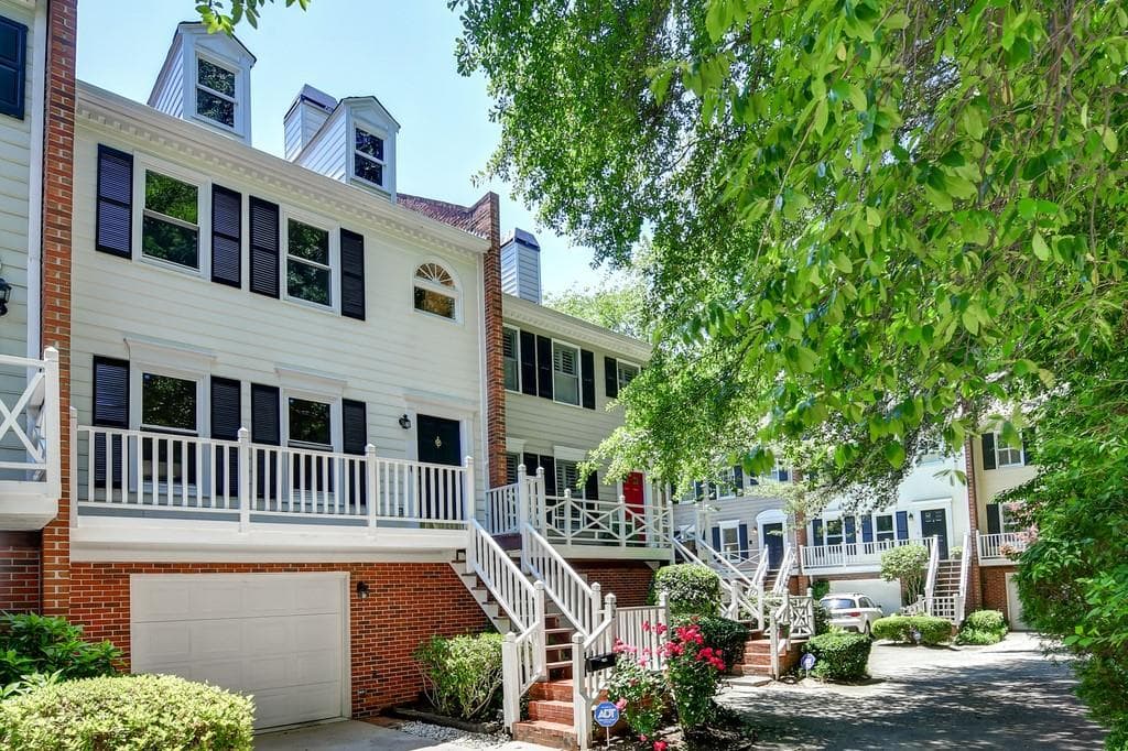 2 bedroom, 3 bathroom, 1,431 sq ft townhouse sold at 104 Terrace Drive 2, Atlanta, GA 30305