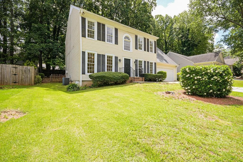 4 bedroom, 3 bathroom, 1,996 sq ft single family residence sold at 2110 November Glen Drive, Acworth, GA 30102