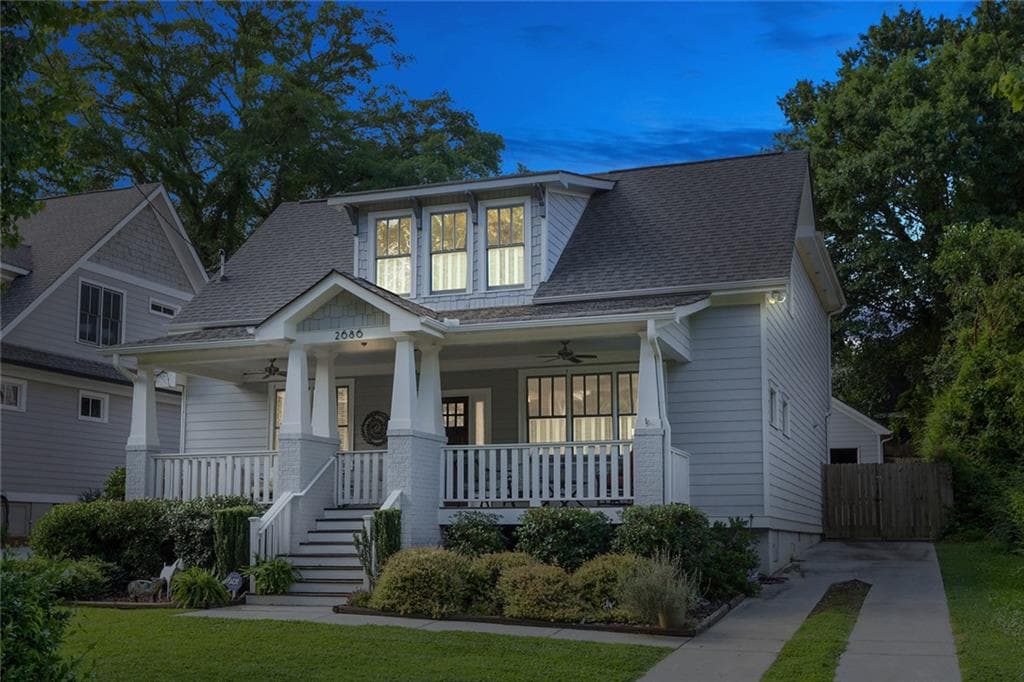 4 bedroom, 3 bathroom, 2,806 sq ft single family residence sold at 2686 Knox Street, Atlanta, GA 30317