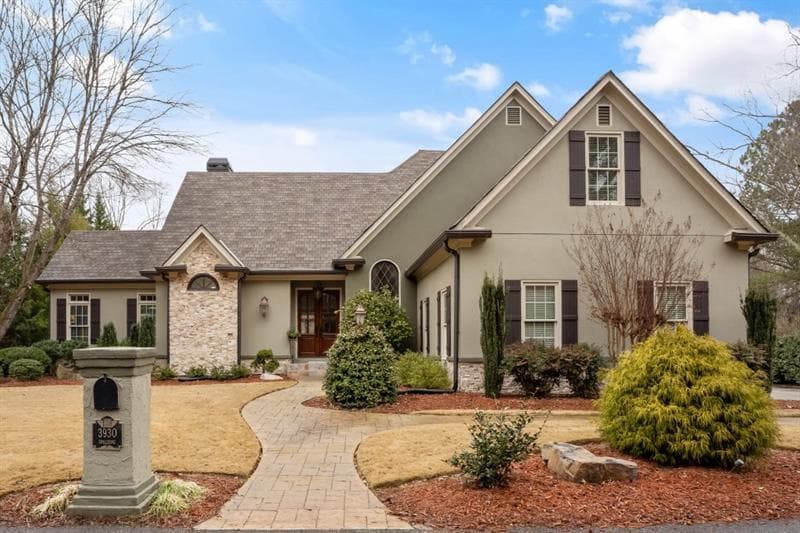 3930 Spalding Drive, Sandy Springs, GA 30350 — most recent listing photo