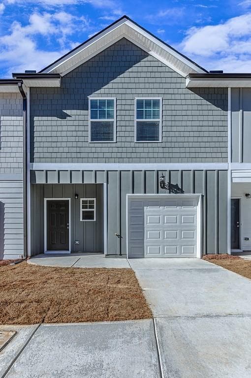 7136 Gladstone Circle, Stonecrest, GA 30038 — most recent listing photo