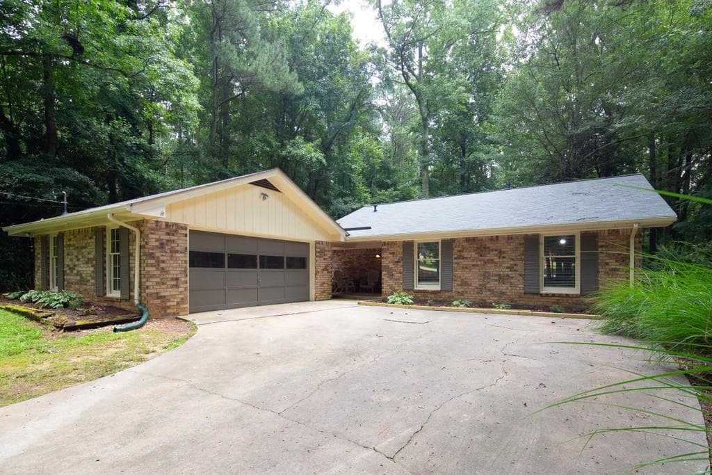 230 Ridge Road, Tyrone, GA 30290 — most recent listing photo