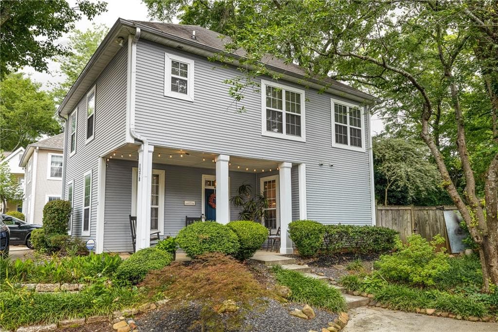 2 bedroom, 3 bathroom, 1,522 sq ft single family residence sold at 1378 Dekalb Avenue, Atlanta, GA 30307