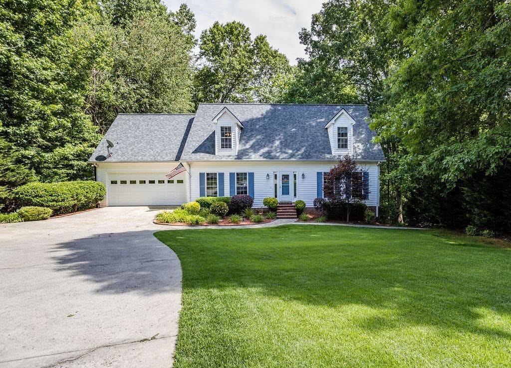 4 bedroom, 4 bathroom, 2,870 sq ft single family residence sold at 4139 Catawba Ridge 46, Gainesville, GA 30506