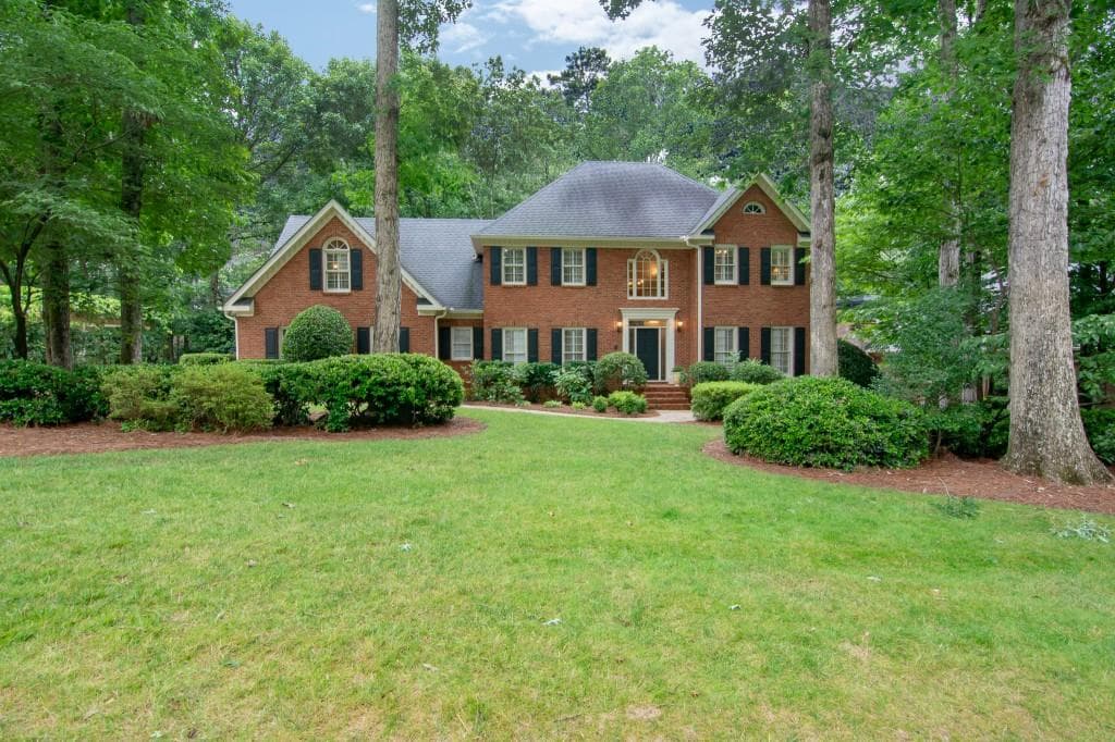 2705 Hazy Hollow Run, Roswell, GA 30076 — most recent listing photo