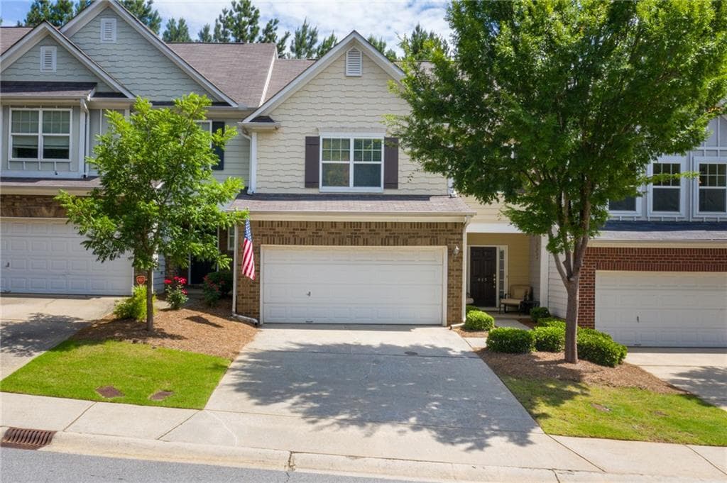 3 bedroom, 3 bathroom, 1,670 sq ft townhouse sold at 445 Mountain View Lane, Woodstock, GA 30188