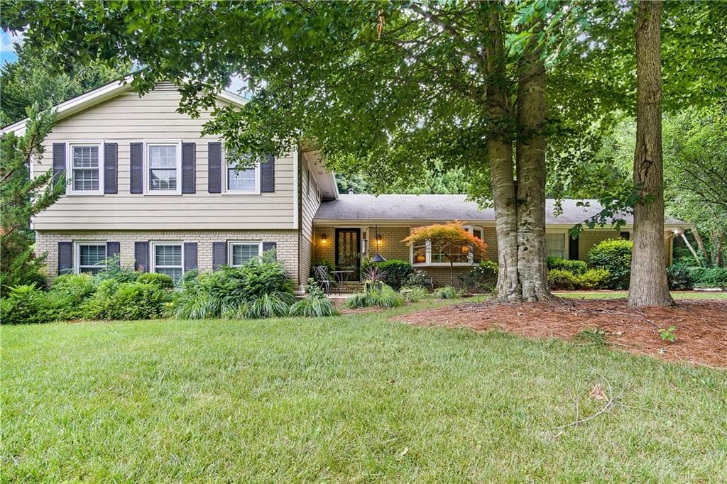 5047 Heatherdale Lane, Dunwoody, GA 30360 — most recent listing photo