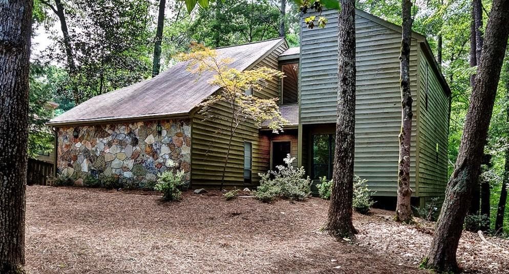 5 bedroom, 4 bathroom, 4,036 sq ft single family residence sold at 4200 Loch Highland Parkway, Roswell, GA 30075