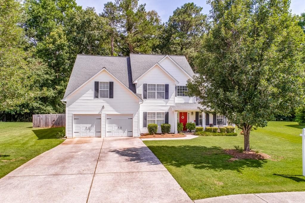 4 bedroom, 4 bathroom, 3,024 sq ft single family residence sold at 413 Silverleaf Lane, Dallas, GA 30157