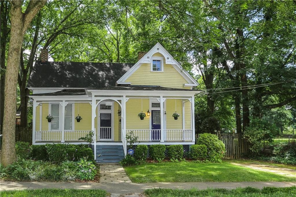 2 bedroom, 2 bathroom, 2,040 sq ft single family residence sold at 1447 Iverson Street, Atlanta, GA 30307