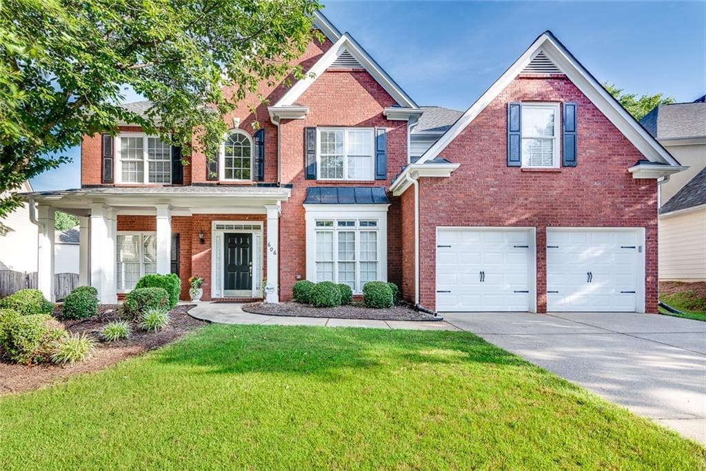 5 bedroom, 3 bathroom, 3,060 sq ft single family residence sold at 606 Bassett Court, Smyrna, GA 30080