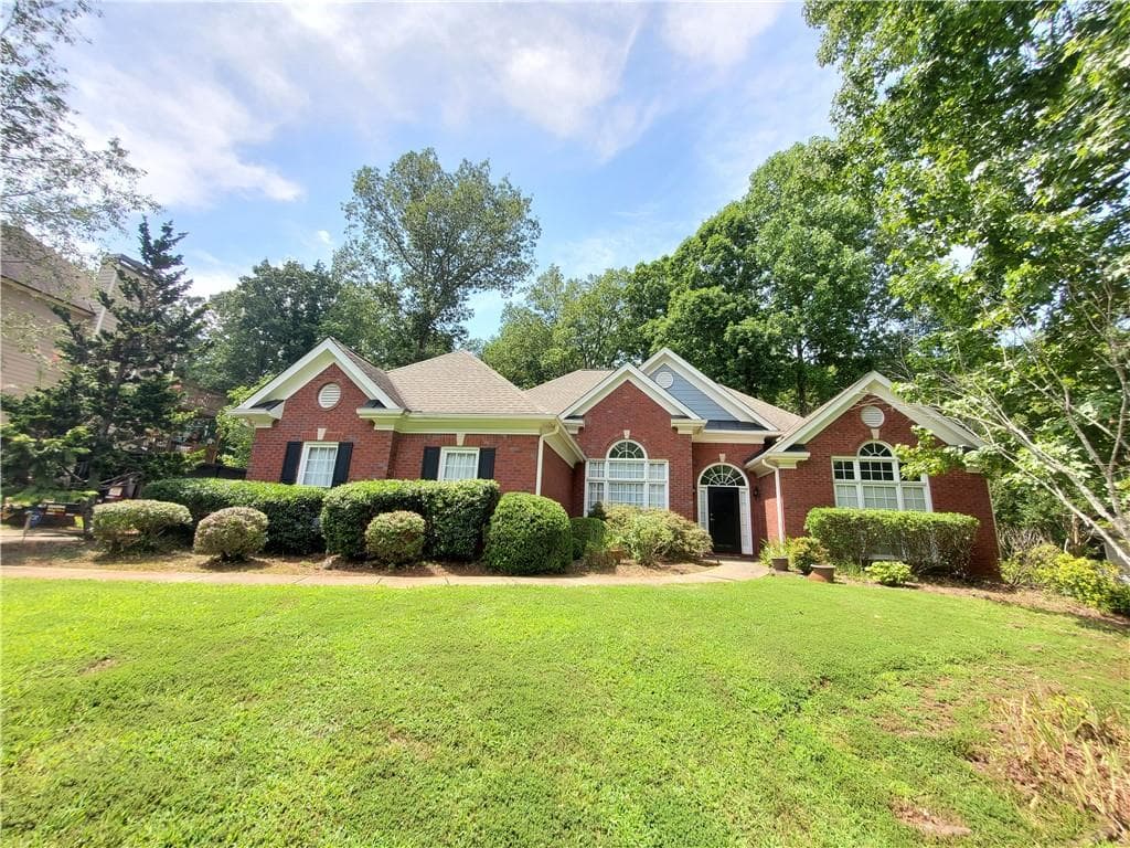 3 bedroom, 3 bathroom, 2,528 sq ft single family residence sold at 1154 Regiment Drive, Acworth, GA 30101