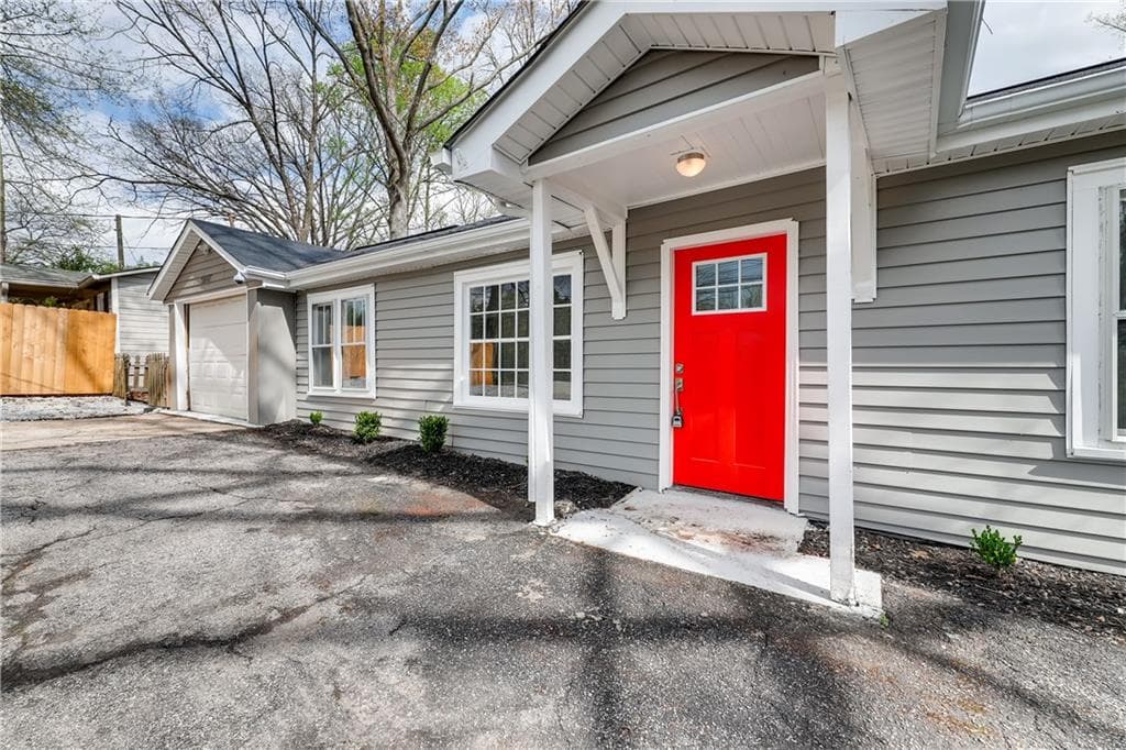 5917 Oakdale Road, Mableton, GA 30126 — most recent listing photo