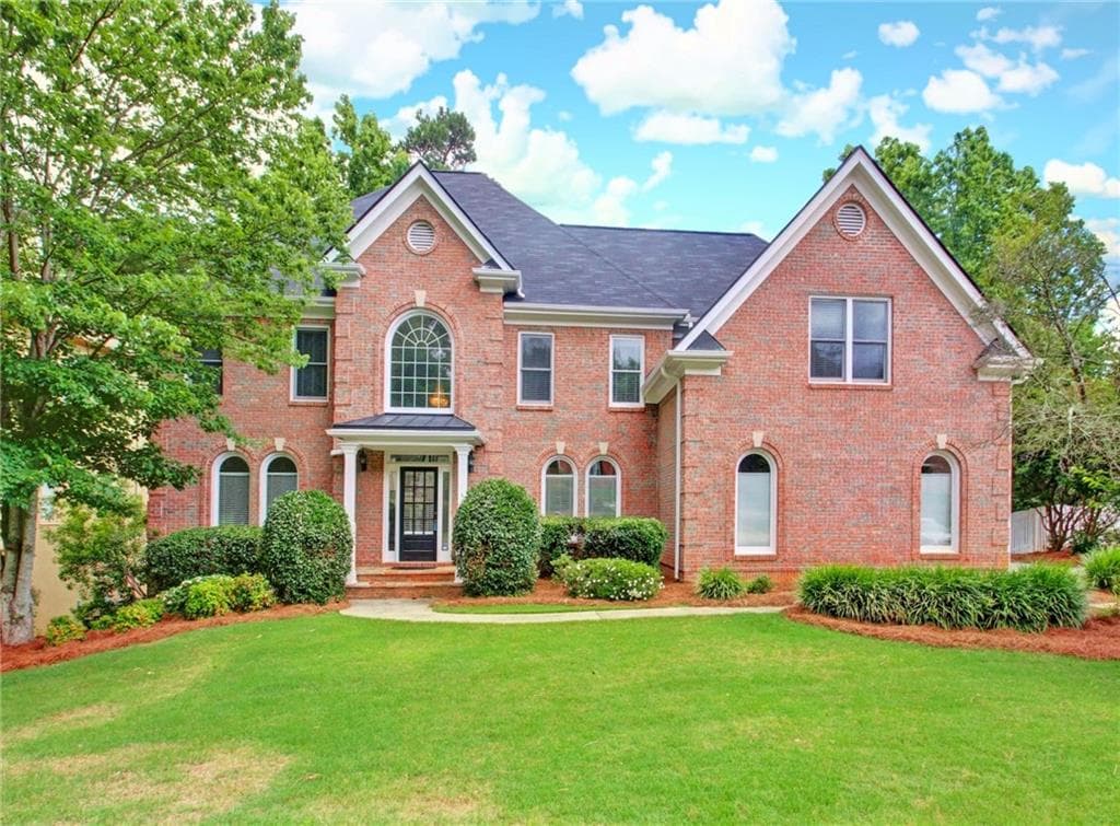 5555 Commons Lane, Alpharetta, GA 30005 — most recent listing photo