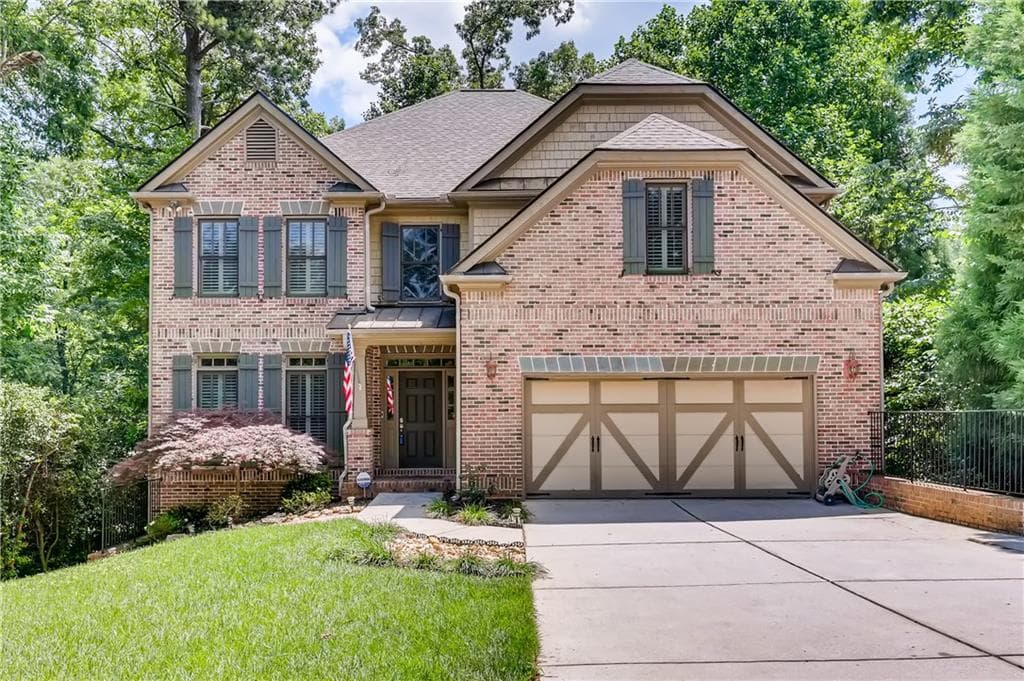 5 bedroom, 4 bathroom, 3,750 sq ft single family residence sold at 1917 Oak Grove Road, Atlanta, GA 30345