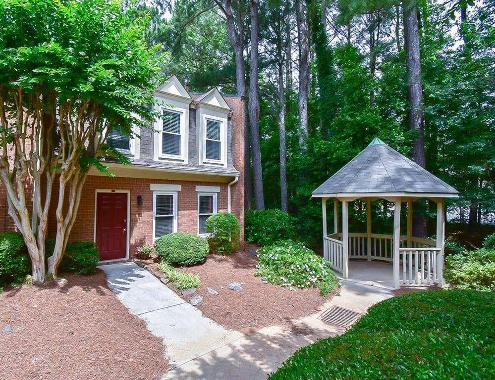 4165 Darby Way, Duluth, GA 30096 — most recent listing photo