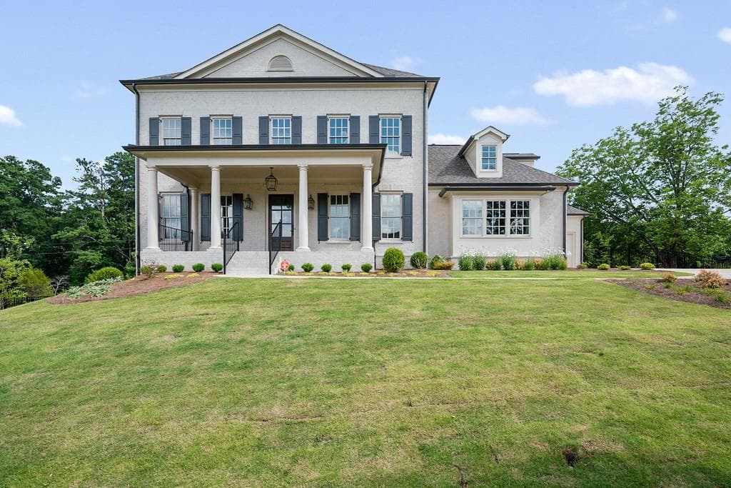 400 Shirley Lane, Alpharetta, GA 30005 — most recent listing photo