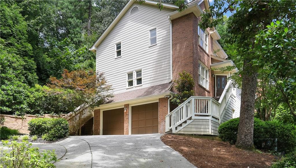 1003 Shady Valley Place, Brookhaven, GA 30324 — most recent listing photo