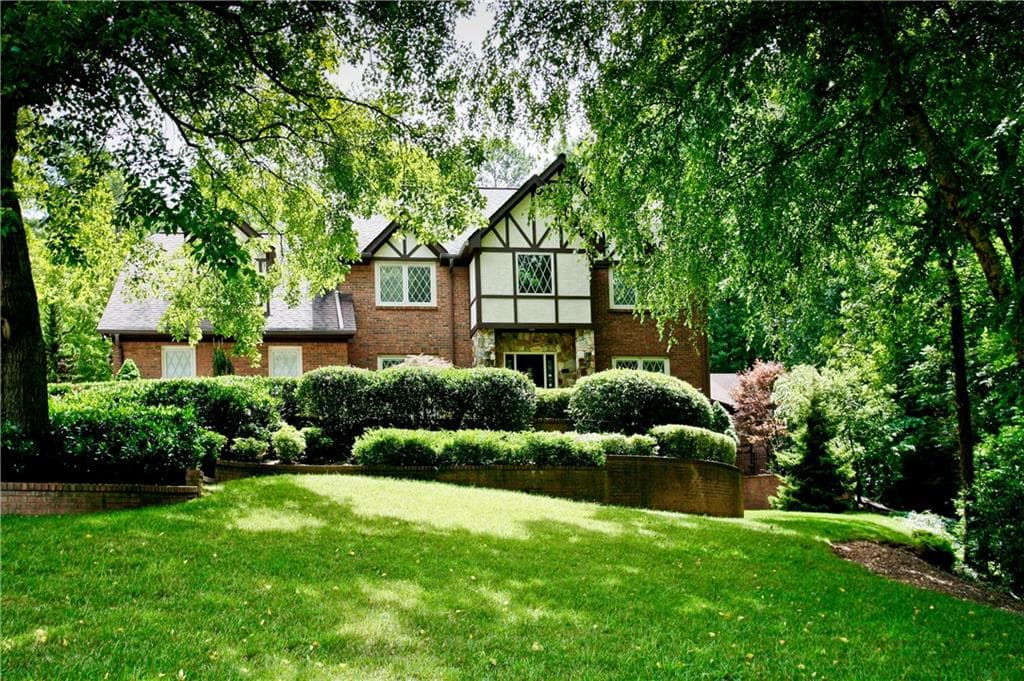 1607 Barrington View, Stone Mountain, GA 30087 — most recent listing photo