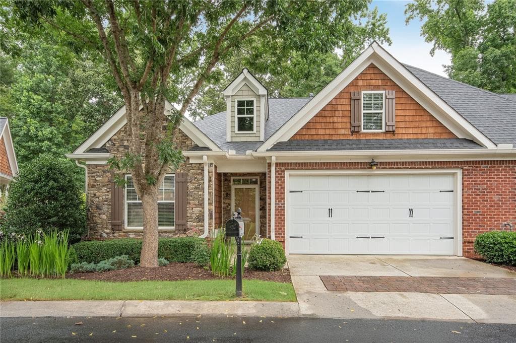 1040 Creekwalk Drive, Alpharetta, GA 30004 — most recent listing photo