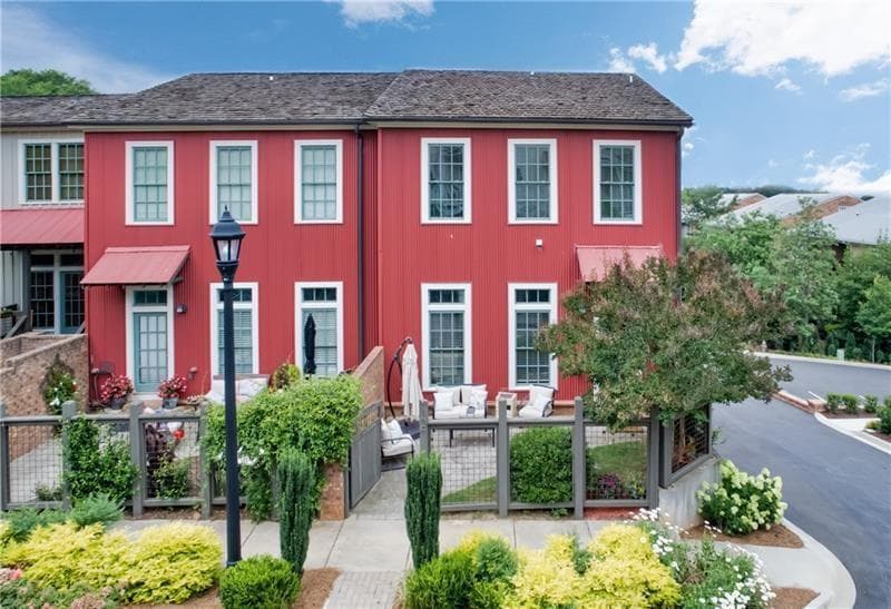 160 Vickery Falls Drive 160, Roswell, GA 30075 — most recent listing photo