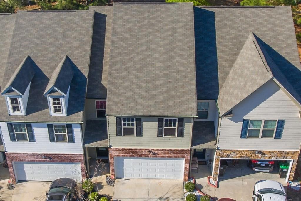 3 bedroom, 3 bathroom, 1,956 sq ft townhouse sold at 2116 WATERLEAF Drive, Buford, GA 30519