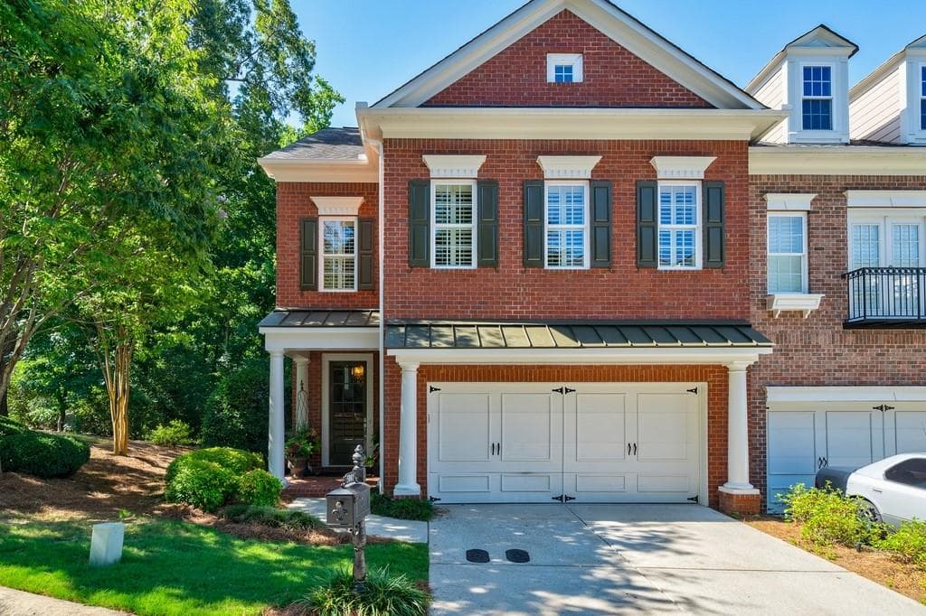 5001 Waters Edge Trail, Roswell, GA 30075 — most recent listing photo