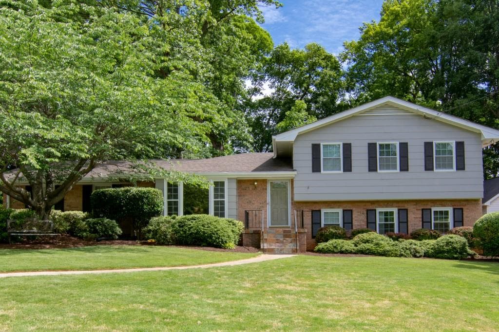 1836 Queens Way, Chamblee, GA 30341 — most recent listing photo
