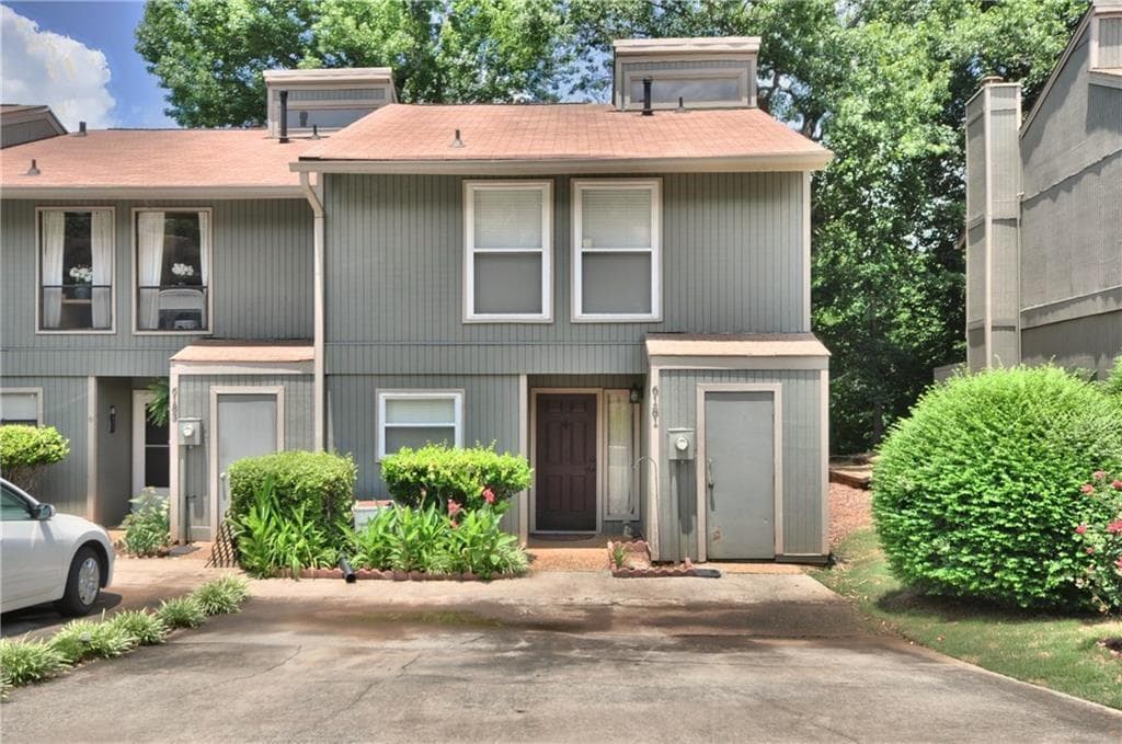 6181 Woodland Road, Peachtree Corners, GA 30092 — most recent listing photo