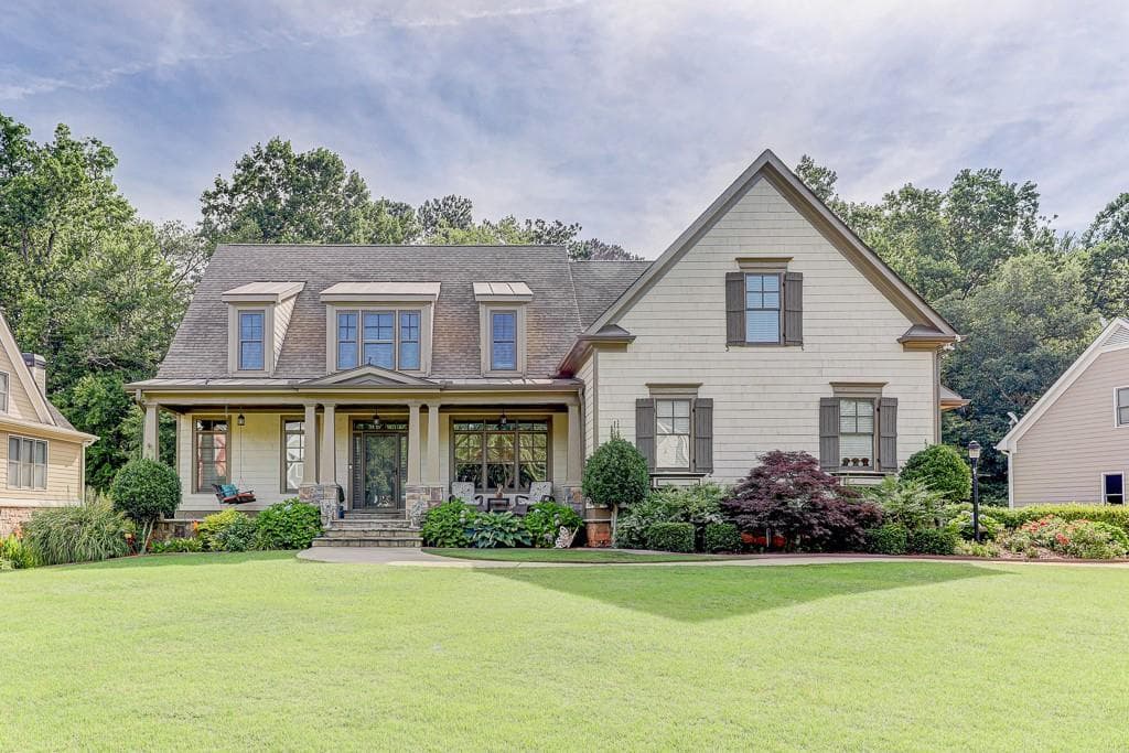 4 bedroom, 5 bathroom, 3,726 sq ft single family residence sold at 1215 Oakleigh Valley Drive, Powder Springs, GA 30127