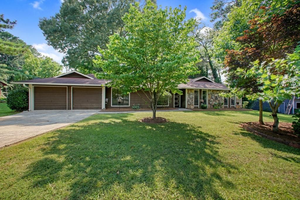 2700 Bankstone Drive, Marietta, GA 30064 — most recent listing photo