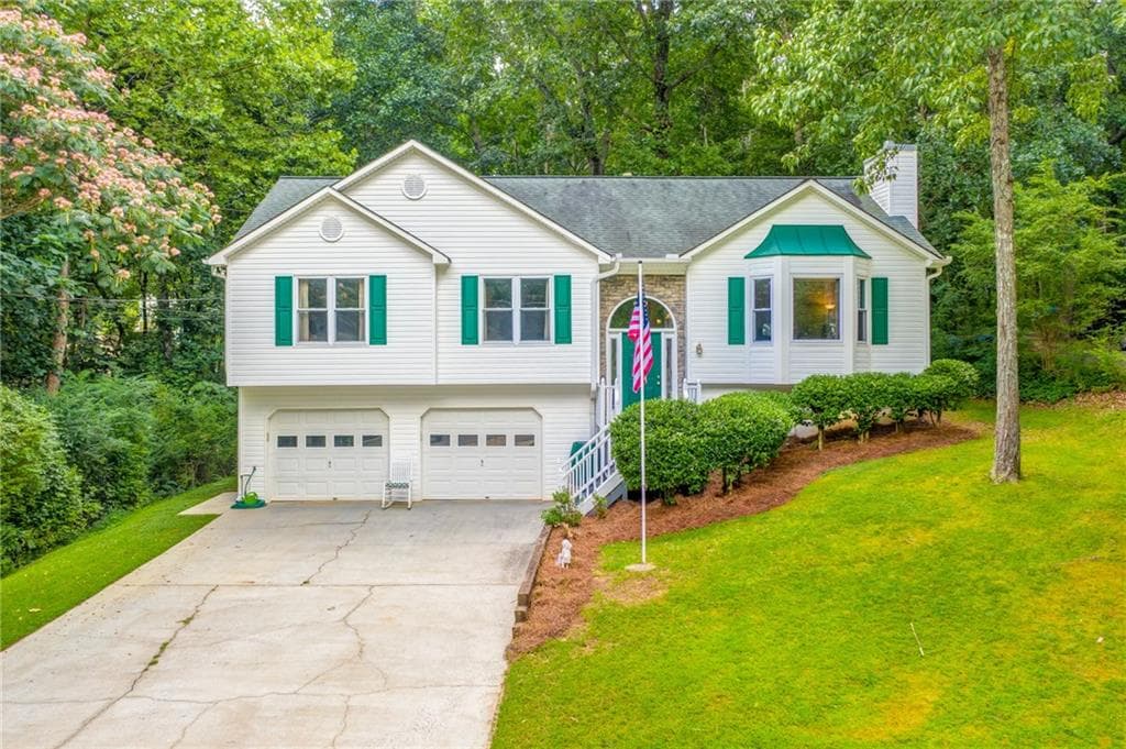 1590 Larkwood Drive, Canton, GA 30114 — most recent listing photo