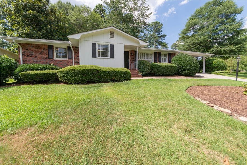 2167 Sun Valley Drive, Marietta, GA 30067 — most recent listing photo