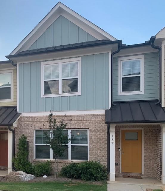 187 Panther Point Lane, Lawrenceville, GA 30046 — most recent listing photo
