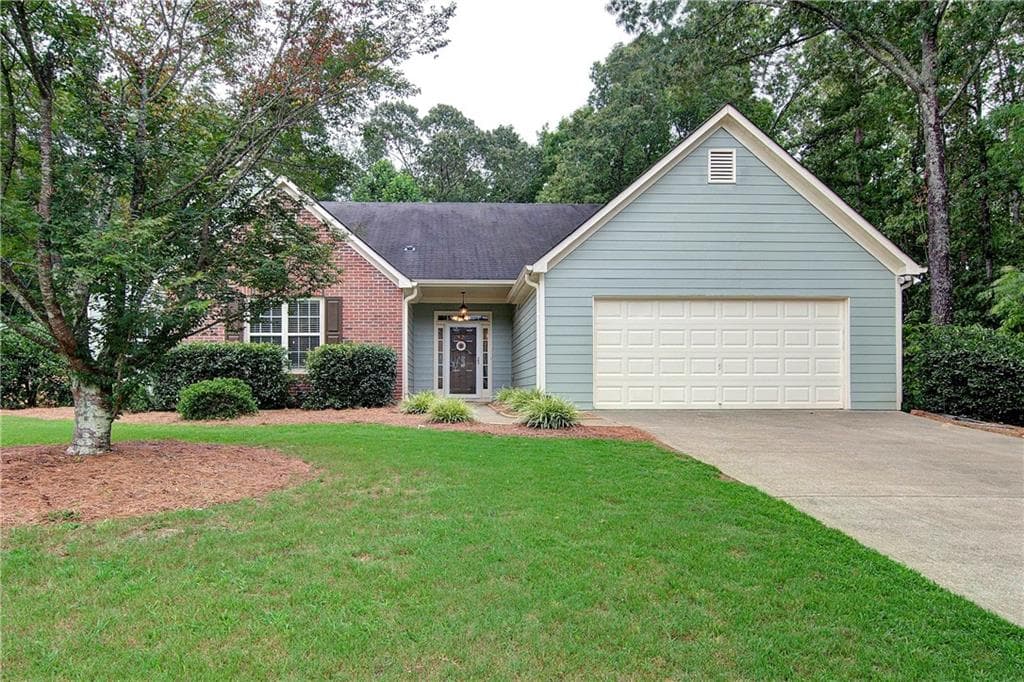 3 bedroom, 2 bathroom, 2,221 sq ft single family residence sold at 207 Oak Hollow Court, White, GA 30184