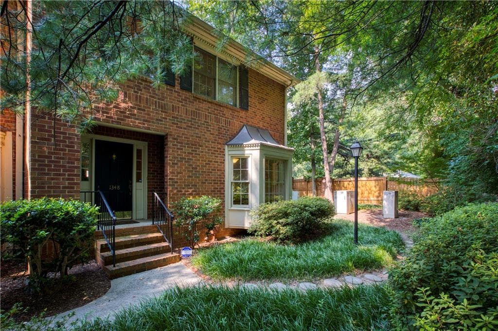 2 bedroom, 3 bathroom, 2,051 sq ft townhouse sold at 1348 Sheffield Glen Way, Atlanta, GA 30329