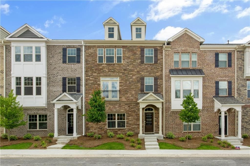 3467 Koyla Landing 18, Chamblee, GA 30341 — most recent listing photo
