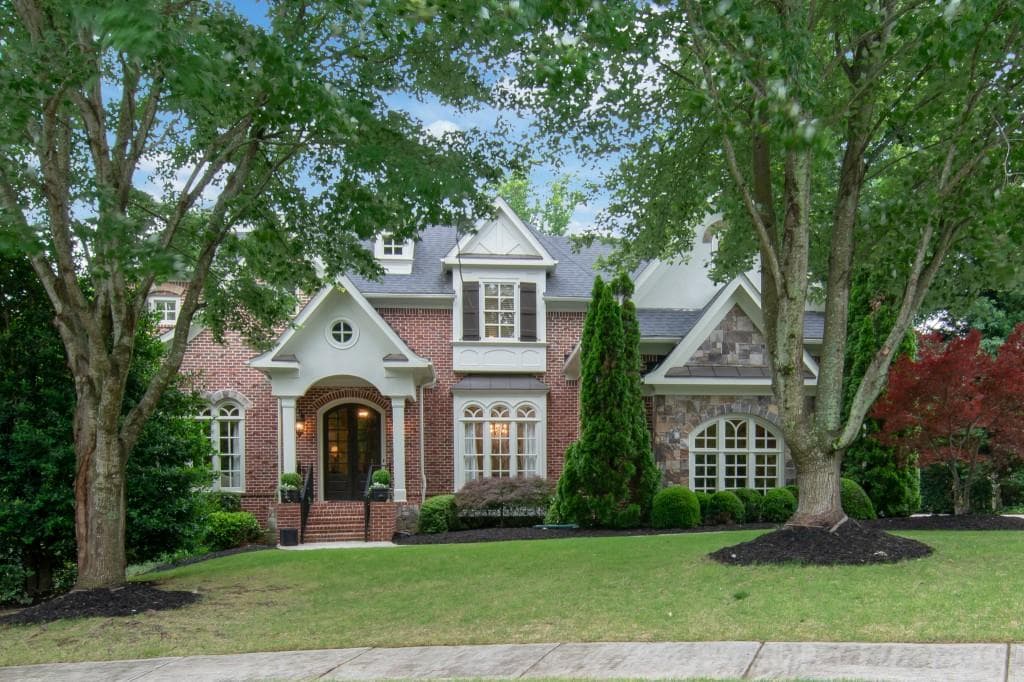 5 bedroom, 5 bathroom, 4,886 sq ft single family residence sold at 1435 Lanier Court, Brookhaven, GA 30319