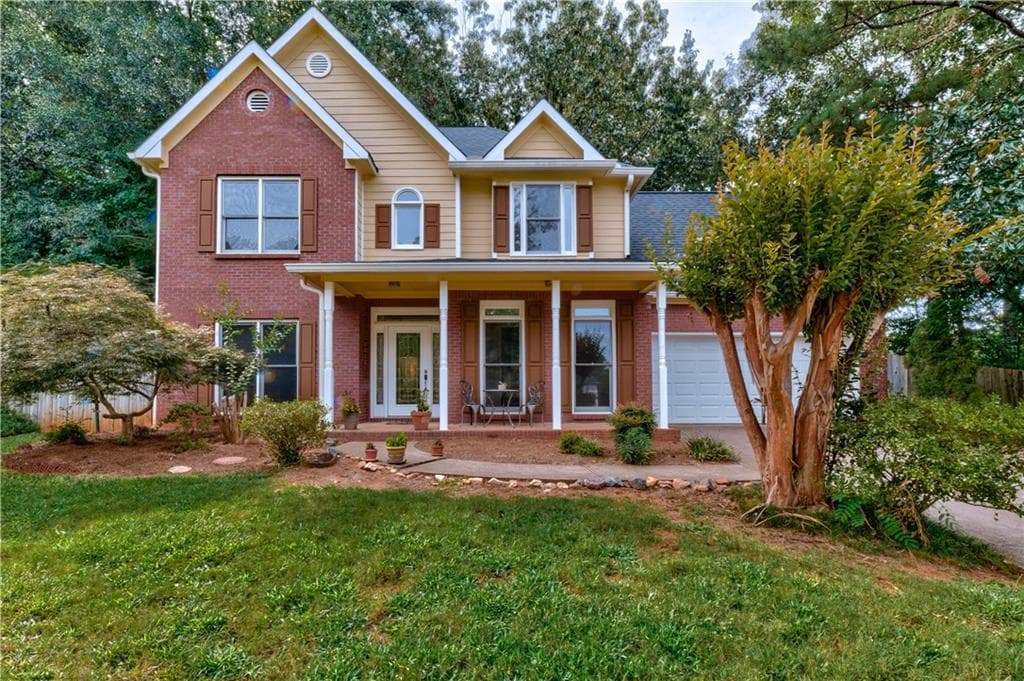 255 Deville Circle, Suwanee, GA 30024 — most recent listing photo