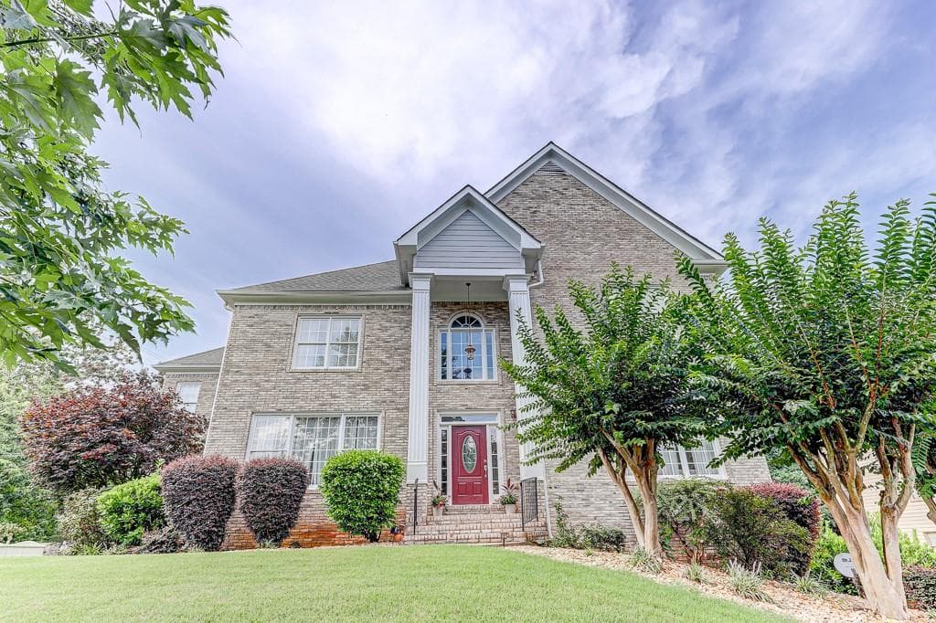 2570 Holly Springs Road, Marietta, GA 30062 — most recent listing photo