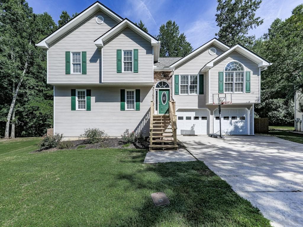 4 bedroom, 3 bathroom, 2,168 sq ft single family residence sold at 953 Taylors Farm Court, Canton, GA 30115