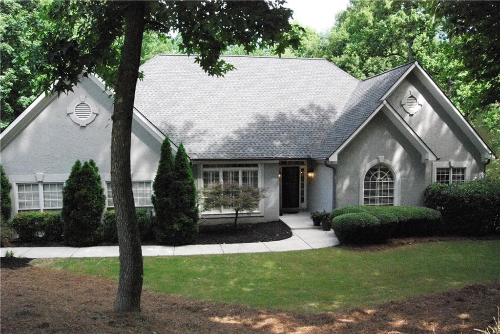 5660 Sandown Way, Johns Creek, GA 30097 — most recent listing photo