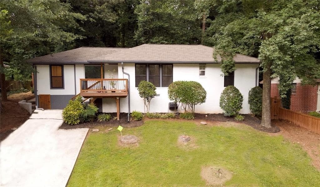 3 bedroom, 2 bathroom, 1,375 sq ft single family residence sold at 2608 Flagstone Drive, Atlanta, GA 30316