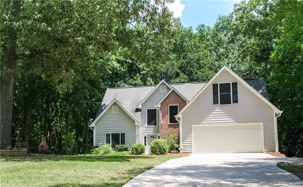 620 Fox Run, Winder, GA 30680 — most recent listing photo