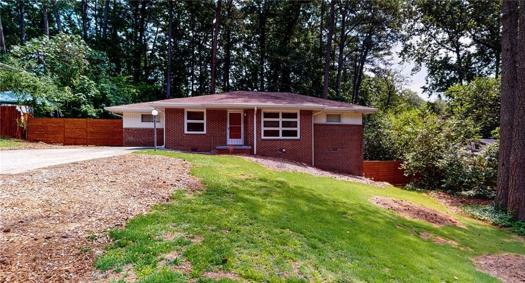 3 bedroom, 2 bathroom, 1,463 sq ft single family residence sold at 1099 N Valley Drive, Decatur, GA 30033