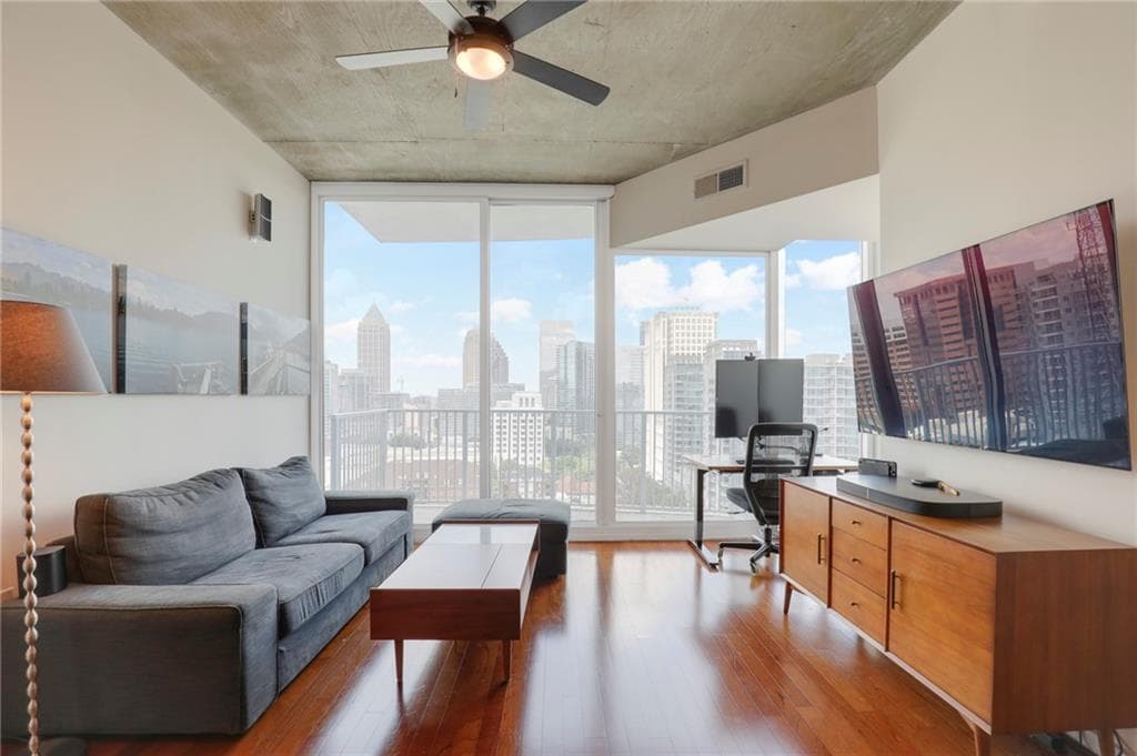 2 bedroom, 2 bathroom, 1,208 sq ft condominium sold at 860 Peachtree Street 1605, Atlanta, GA 30308
