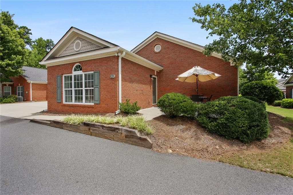 503 Sawnee Corners Drive, Cumming, GA 30040 — most recent listing photo