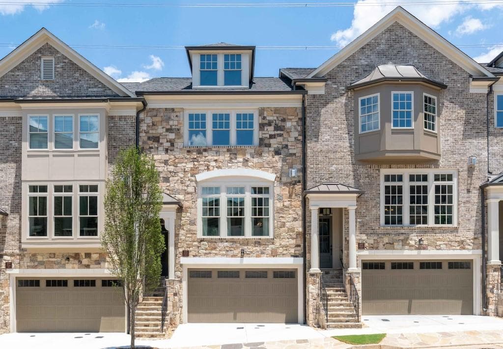 3 bedroom, 4 bathroom, 3,164 sq ft townhouse sold at 2055 Bellrick Road, Atlanta, GA 30318