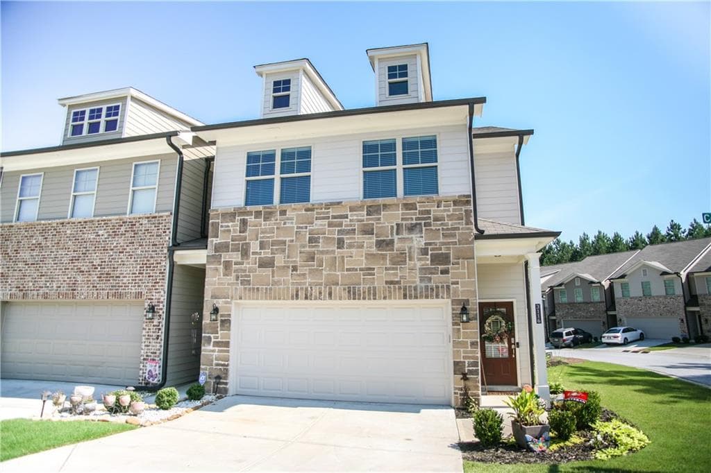 4 bedroom, 4 bathroom, 2,667 sq ft townhouse sold at 3116 CEDAR GLADE Lane, Buford, GA 30519