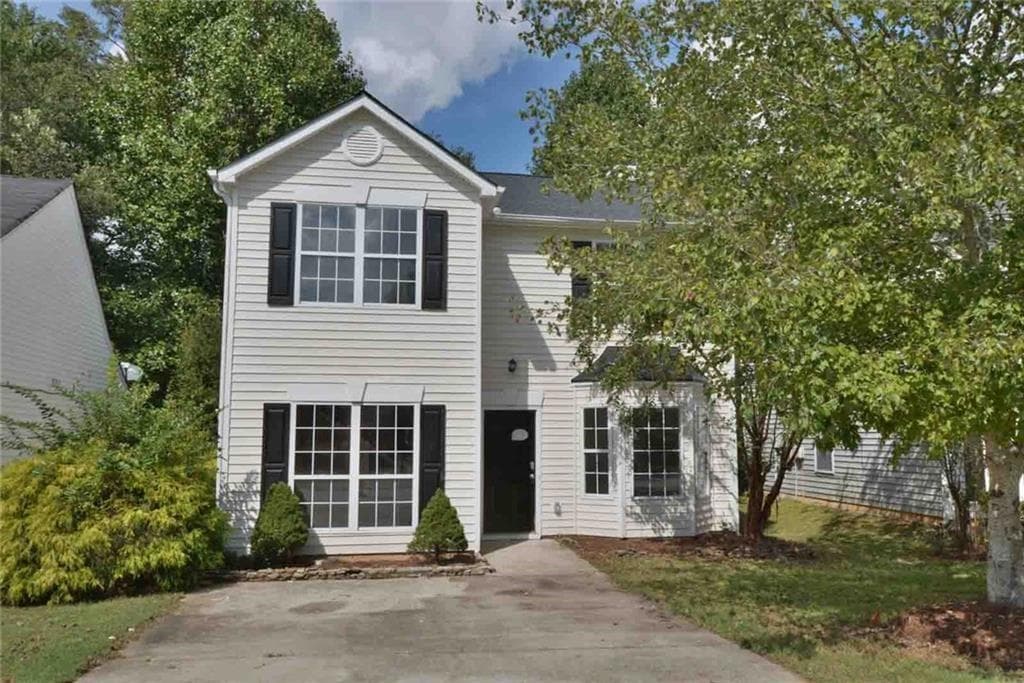 3 bedroom, 3 bathroom, 1,402 sq ft single family residence sold at 2220 Asquith Avenue, Marietta, GA 30008